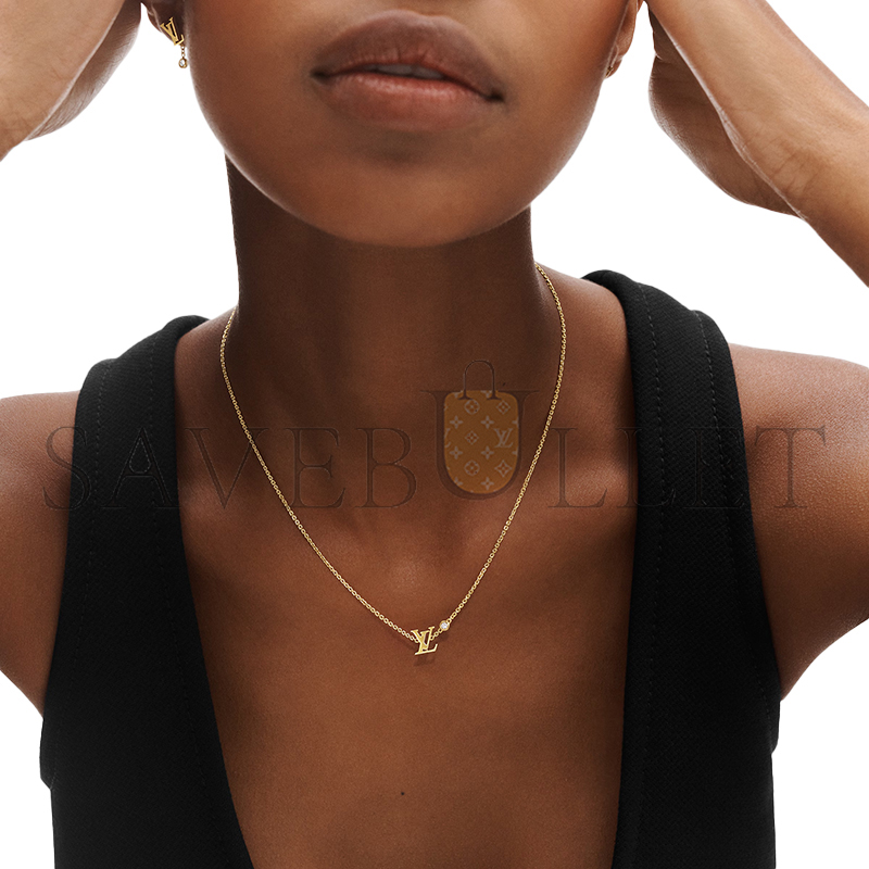 LOUIS VUITTON IDYLLE BLOSSOM LV PENDANT, YELLOW GOLD AND DIAMOND Q93626